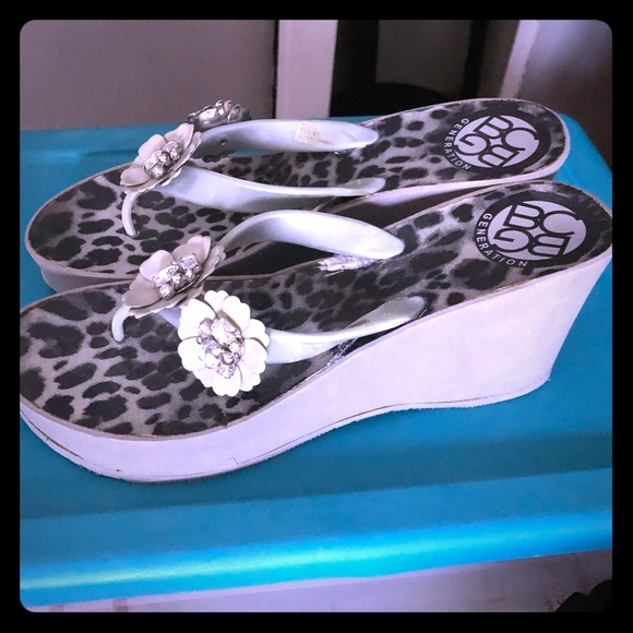 BCBG Generation Embellished Thong Wedge Sandals - Picture 1 of 8